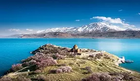 تور وان 3 شب بهار 1405